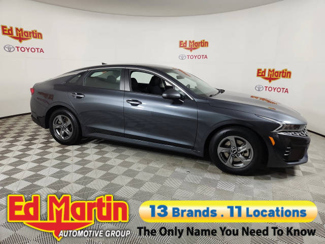 2023 Kia K5 LXS FWD photo