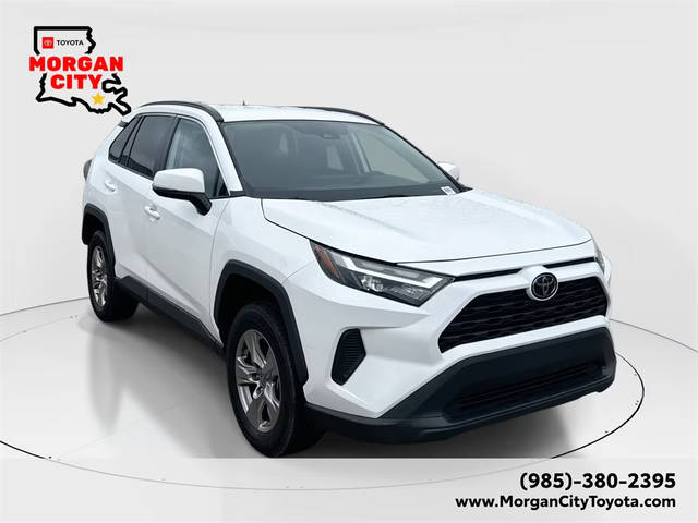 2023 Toyota RAV4 XLE FWD photo