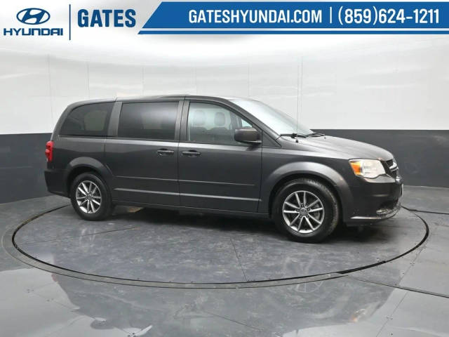 2016 Dodge Grand Caravan SE Plus FWD photo
