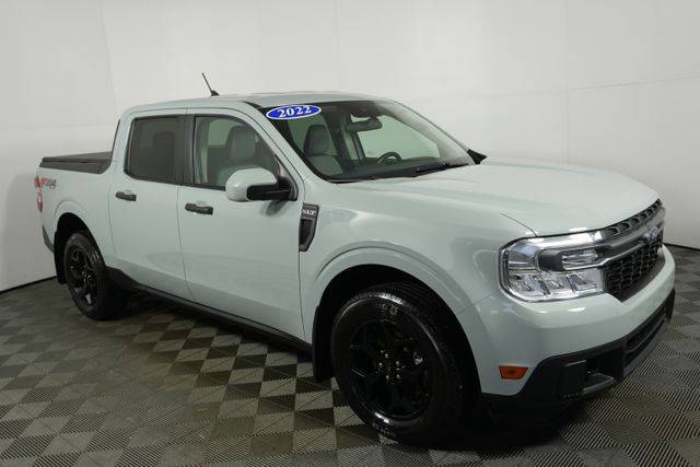 2022 Ford Maverick XLT AWD photo