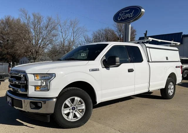 2017 Ford F-150 XL 4WD photo