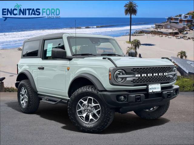 2023 Ford Bronco 2 Door Badlands 4WD photo