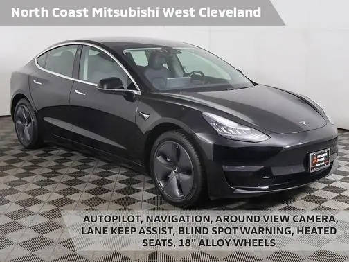 2019 Tesla Model 3 Mid Range RWD photo