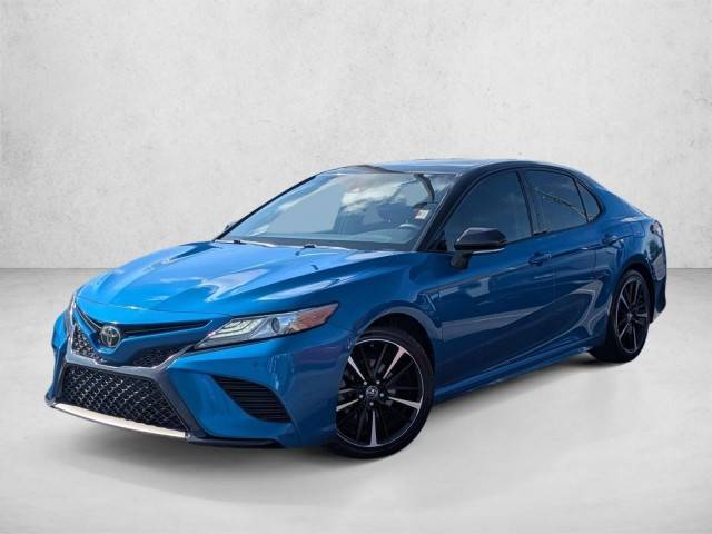 2018 Toyota Camry XSE FWD photo