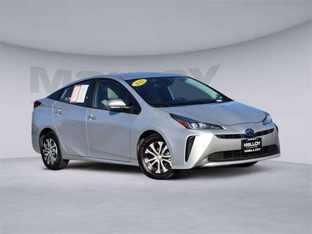 2022 Toyota Prius LE FWD photo