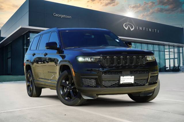 2022 Jeep Grand Cherokee L Altitude RWD photo