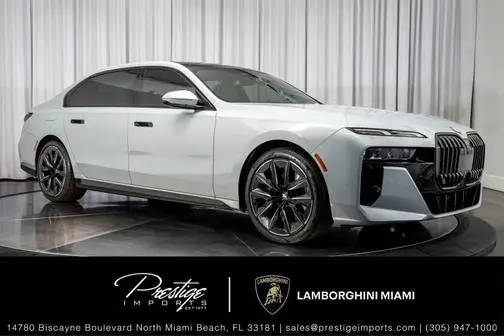 2023 BMW 7 Series 740i RWD photo