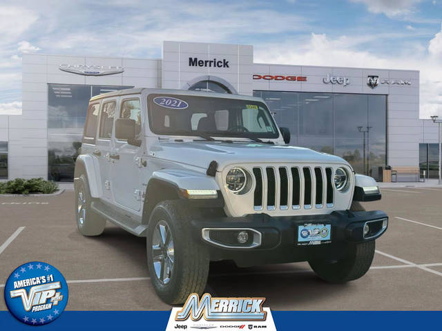 2021 Jeep Wrangler Unlimited Unlimited Sahara 4WD photo