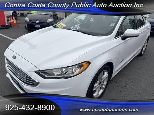 2018 Ford Fusion S FWD photo