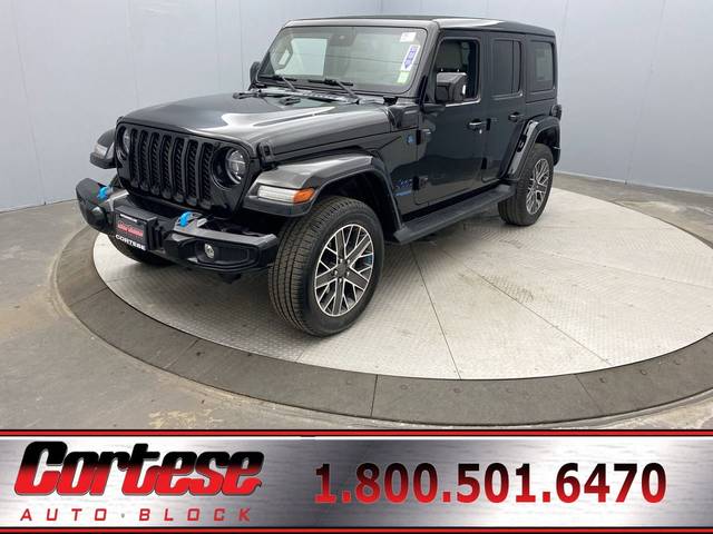 2022 Jeep Wrangler Unlimited 4xe Unlimited Sahara High Altitude 4WD photo