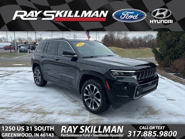 2022 Jeep Grand Cherokee Overland 4WD photo