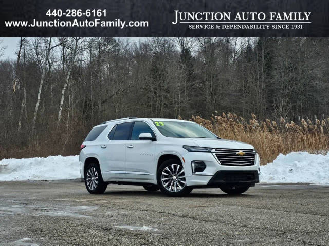 2023 Chevrolet Traverse Premier AWD photo