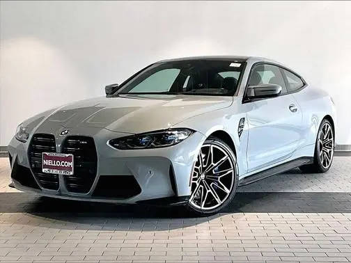 2022 BMW M4  RWD photo