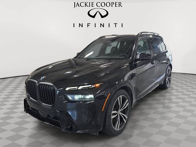 2023 BMW X7 xDrive40i AWD photo