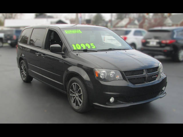 2016 Dodge Grand Caravan SXT FWD photo