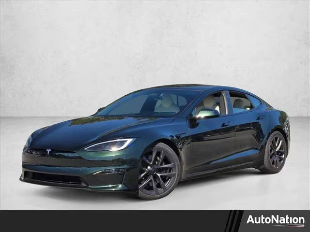 2023 Tesla Model S Standard Range AWD photo