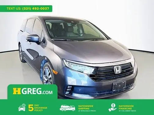 2023 Honda Odyssey Touring FWD photo