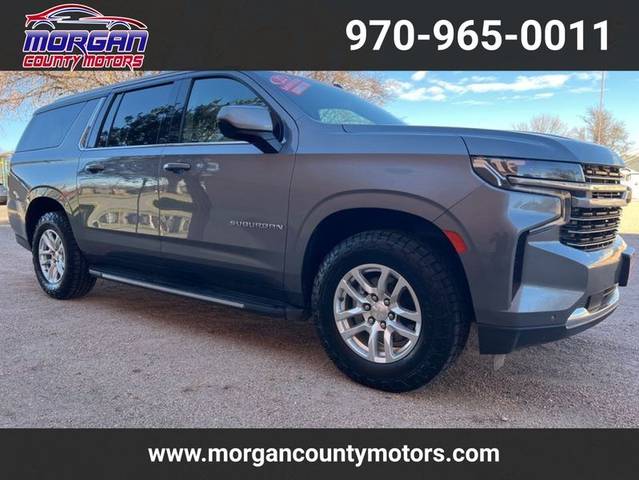 2022 Chevrolet Suburban LT 4WD photo