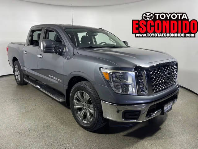 2019 Nissan Titan SV RWD photo