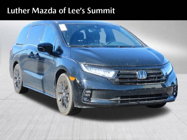 2023 Honda Odyssey Sport FWD photo
