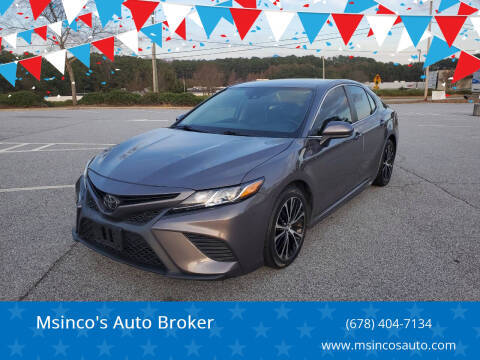 2020 Toyota Camry SE FWD photo