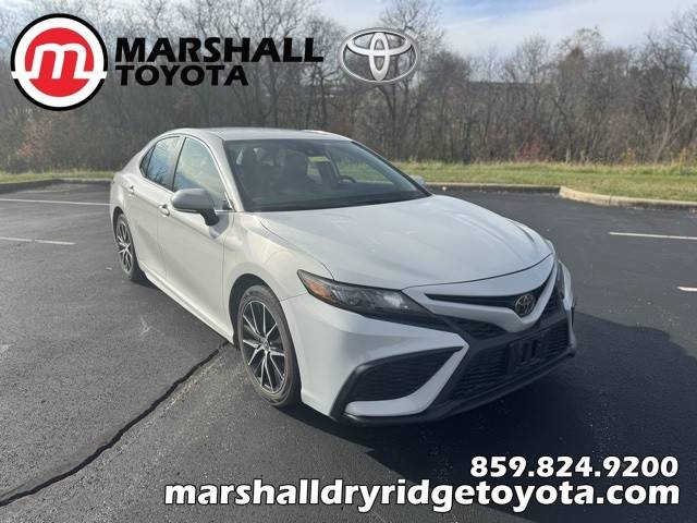 2023 Toyota Camry SE FWD photo