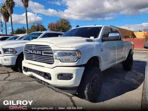 2022 Ram 2500 Laramie 4WD photo