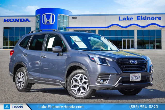 2022 Subaru Forester Premium AWD photo
