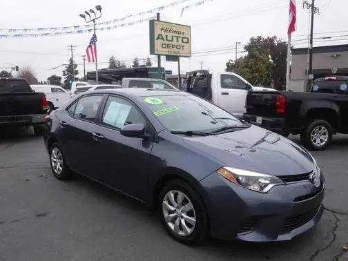 2015 Toyota Corolla L FWD photo