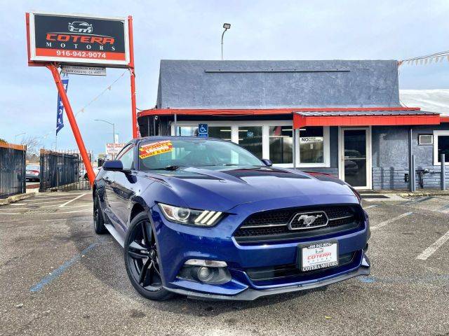 2015 Ford Mustang EcoBoost Premium RWD photo