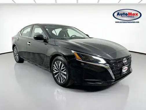 2023 Nissan Altima 2.5 SV FWD photo