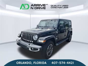 2023 Jeep Wrangler Unlimited Sahara 4WD photo