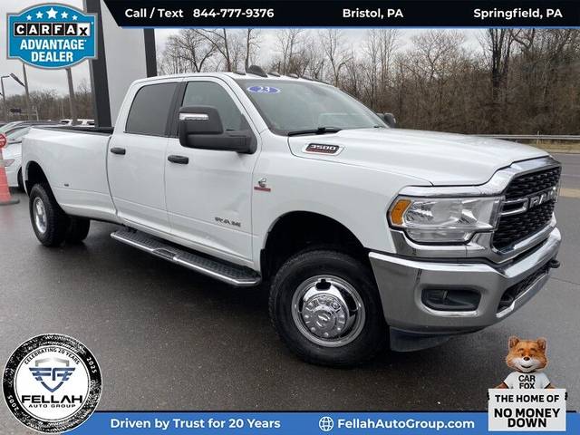 2023 Ram 3500 Big Horn 4WD photo