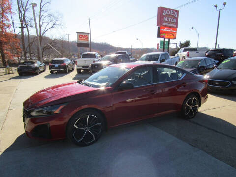 2023 Nissan Altima 2.5 SR AWD photo