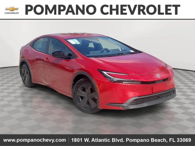 2023 Toyota Prius LE FWD photo
