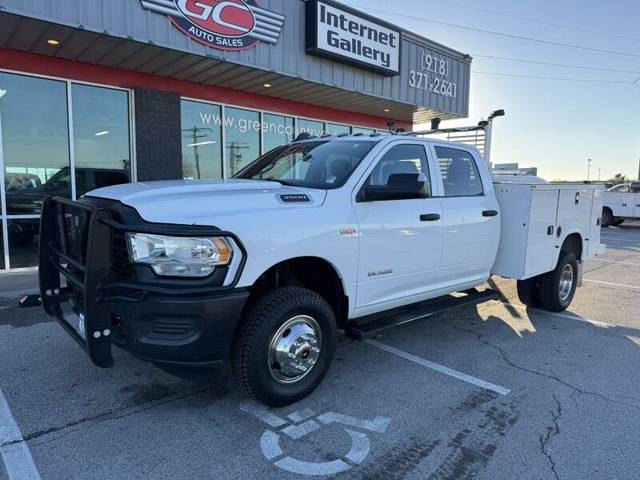 2022 Ram 3500 Tradesman 4WD photo