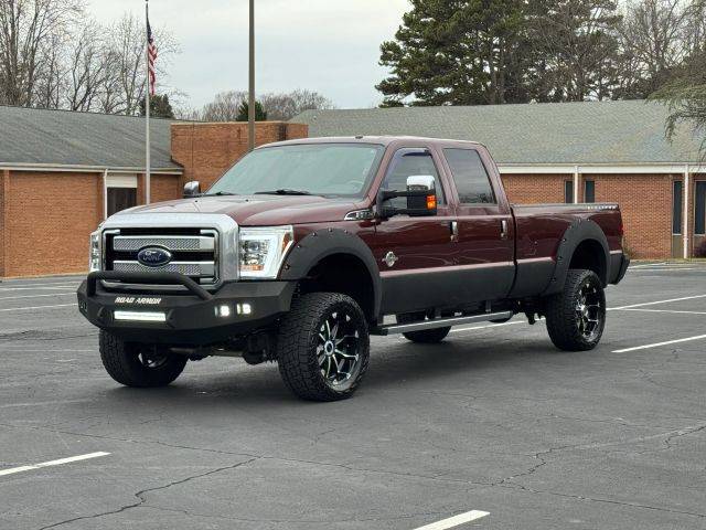 2015 Ford F-250 Super Duty Platinum 4WD photo