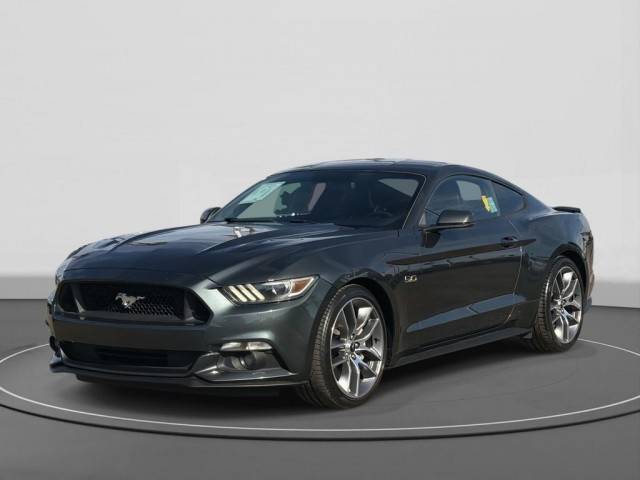 2015 Ford Mustang GT Premium RWD photo