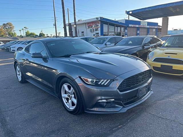 2015 Ford Mustang EcoBoost RWD photo