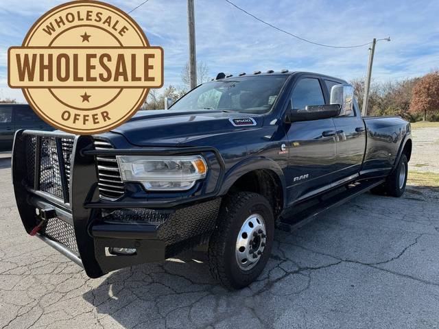 2022 Ram 3500 Laramie 4WD photo