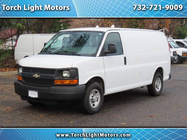 2015 Chevrolet Express Cargo  RWD photo