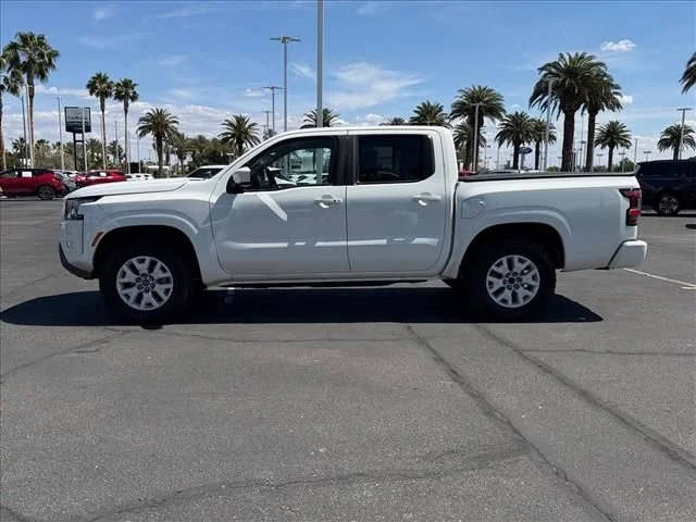 2022 Nissan Frontier SV 4WD photo