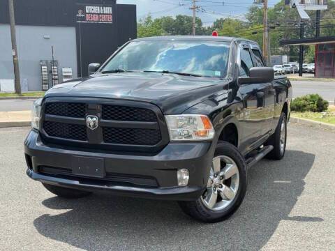 2015 Ram 1500 Express 4WD photo