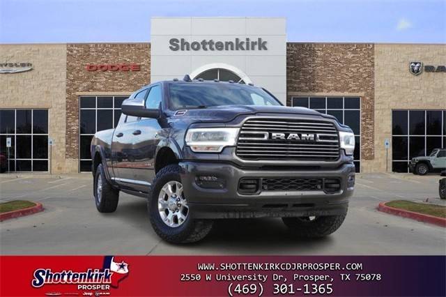 2022 Ram 3500 Laramie 4WD photo