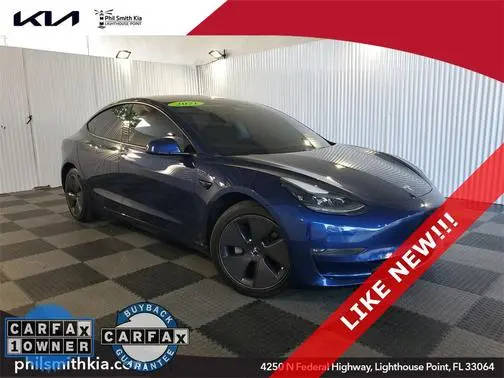 2021 Tesla Model 3 Long Range AWD photo