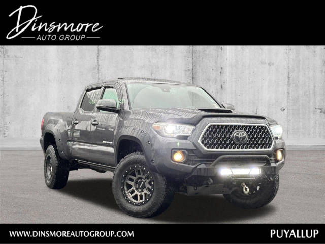 2018 Toyota Tacoma  4WD photo