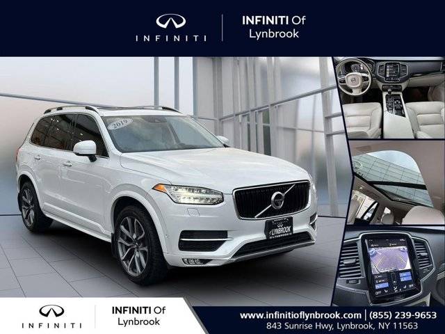 2019 Volvo XC90 Momentum AWD photo