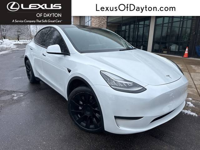 2022 Tesla Model Y Long Range AWD photo