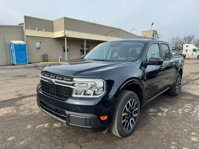 2023 Ford Maverick LARIAT FWD photo