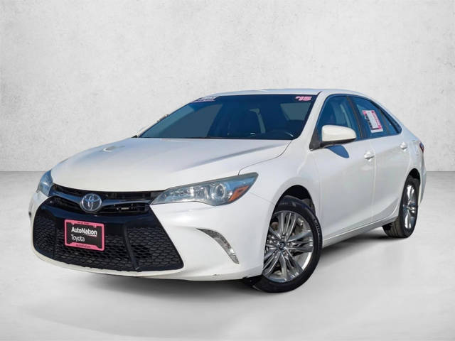 2015 Toyota Camry SE FWD photo